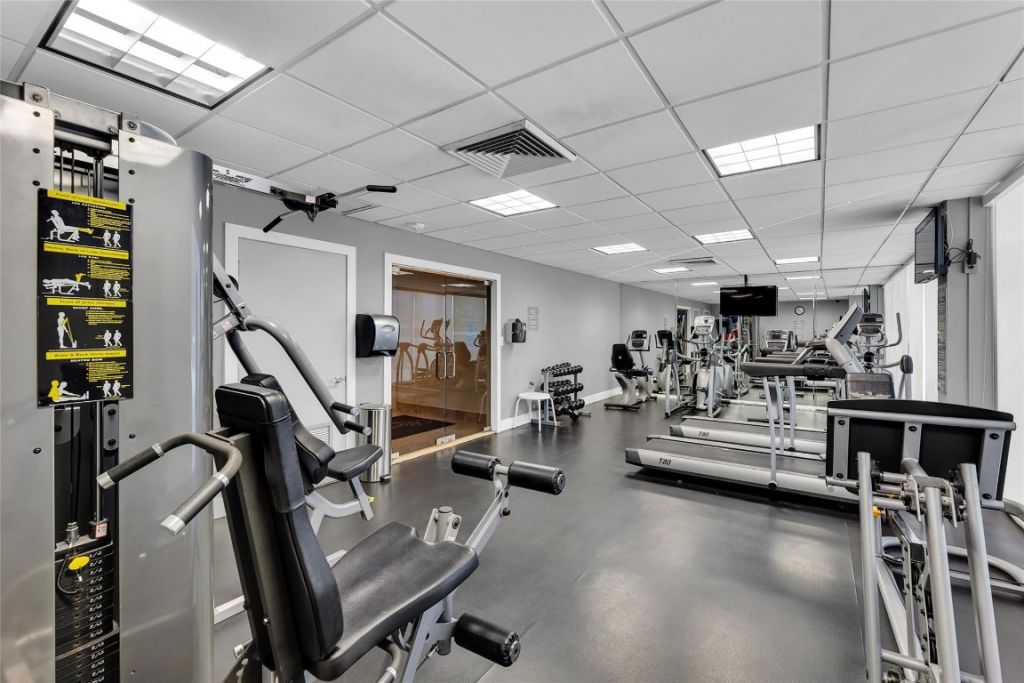 3750 Galt Ocean Drive, Unit 704, Fort Lauderdale, FL 33308 Photo