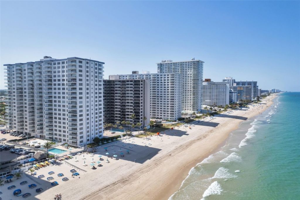 3750 Galt Ocean Drive, Unit 704, Fort Lauderdale, FL 33308 Photo