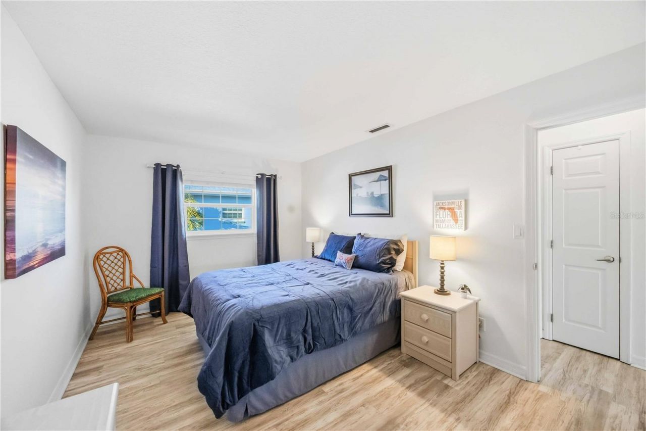 3326 N Key Drive, Unit 7, North Fort Myers, FL 33903 Photo