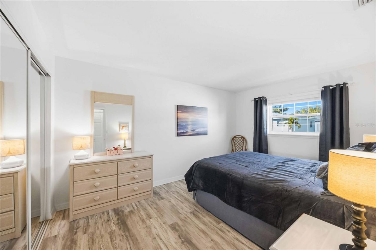 3326 N Key Drive, Unit 7, North Fort Myers, FL 33903 Photo