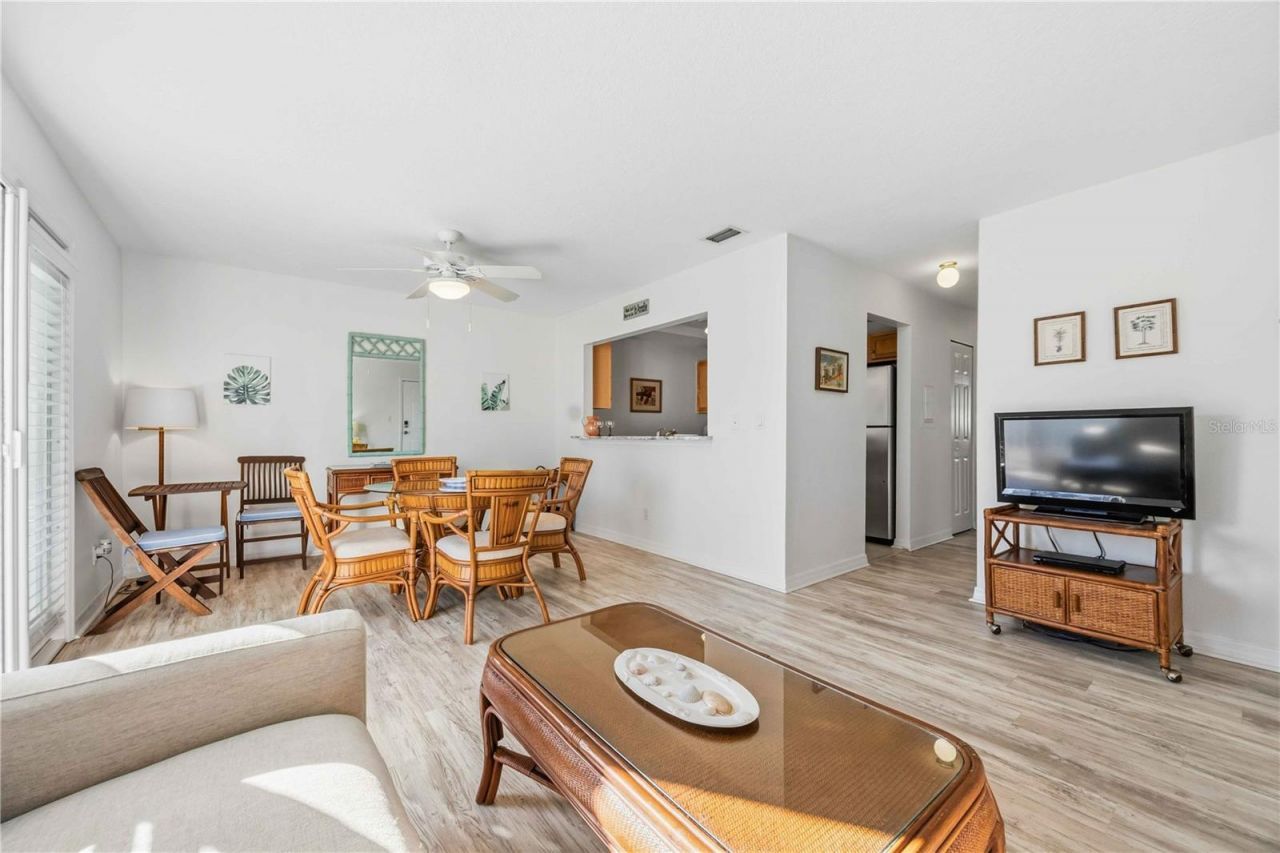 3326 N Key Drive, Unit 7, North Fort Myers, FL 33903 Photo