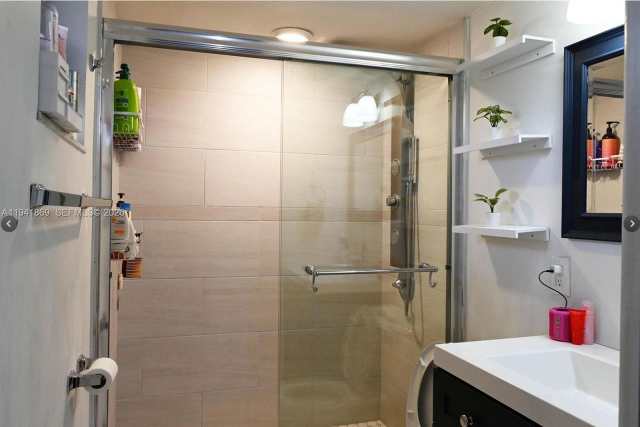 8400 SW 133rd Ave Rd, Unit 311, Miami, FL 33183 Photo