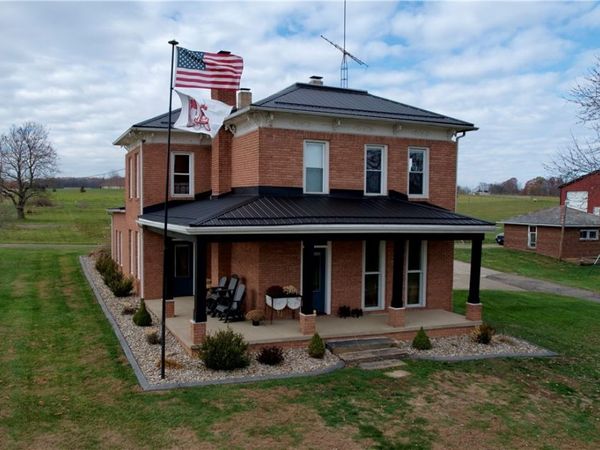 4655 Dundee Strasburg Road NW, Strasburg, OH 44680