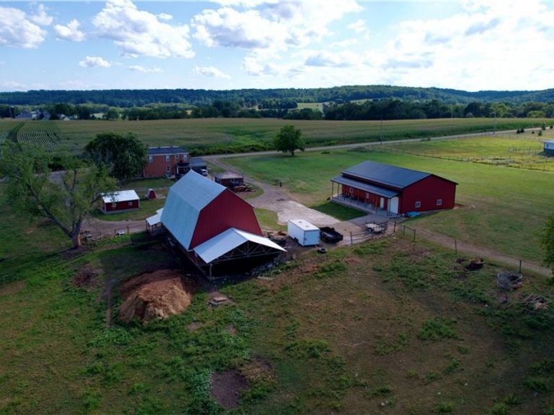 4655 Dundee Strasburg Road NW, Strasburg, OH 44680 Photo 2