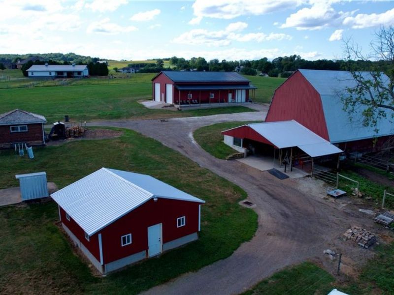 4655 Dundee Strasburg Road NW, Strasburg, OH 44680 Photo 3