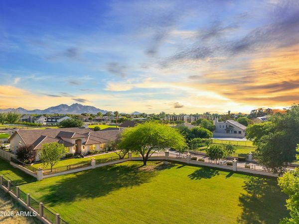 19617 E OCOTILLO Road, Queen Creek, AZ 85142