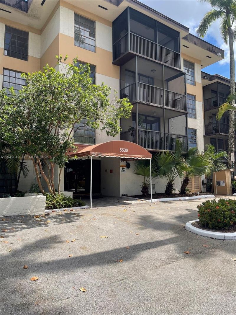 5530 NW 44th St, Unit 103C, Lauderhill, FL 33319 Photo