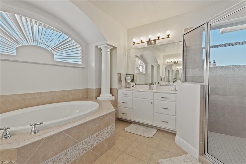 8559 El Mirasol Ct, Estero, FL 33967 Photo