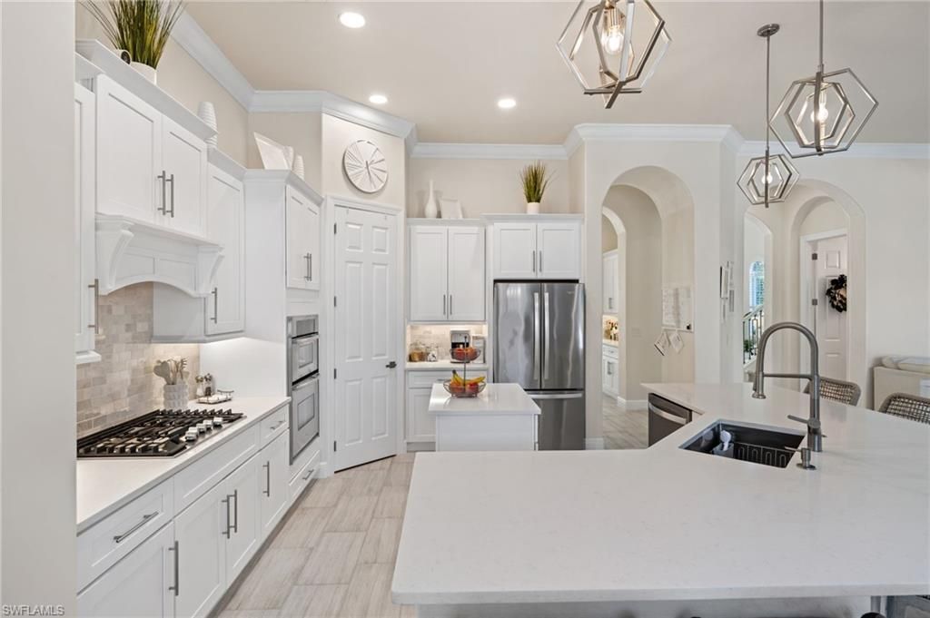 8559 El Mirasol Ct, Estero, FL 33967 Photo