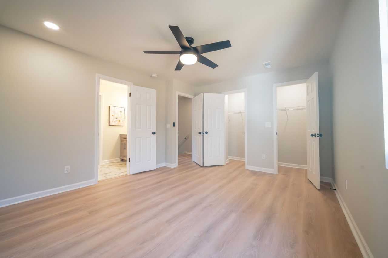 4535 Orr Street Photo 17