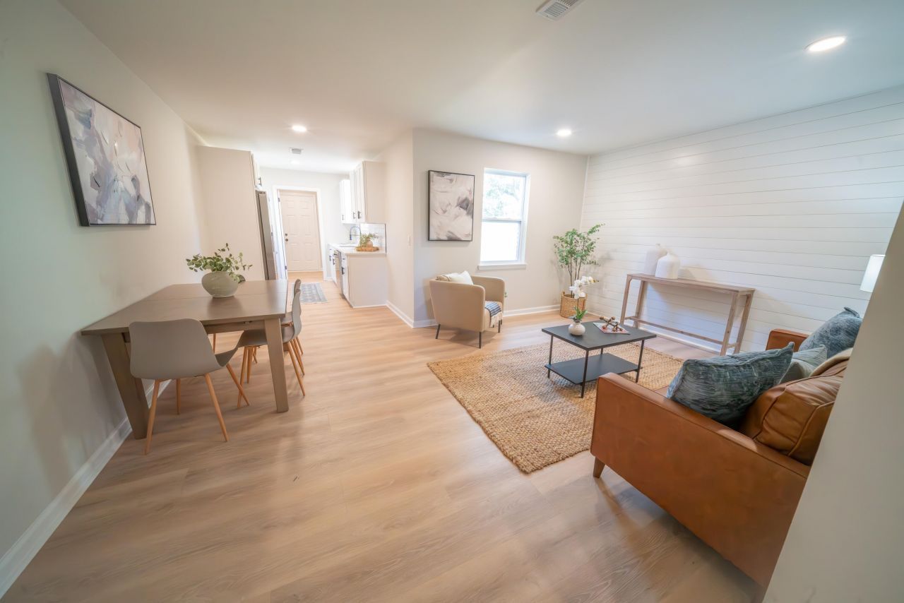 4535 Orr Street Photo 4