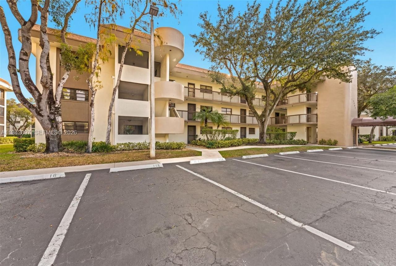 7653 NW 79th Ave, Unit 109, Tamarac, FL 33321 Photo