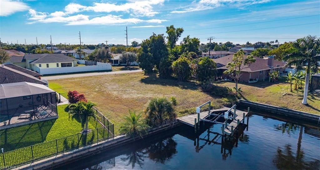 107 SE 35th Ter, Cape Coral, FL 33904 Photo