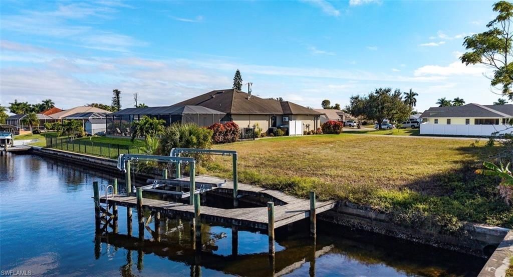 107 SE 35th Ter, Cape Coral, FL 33904 Photo