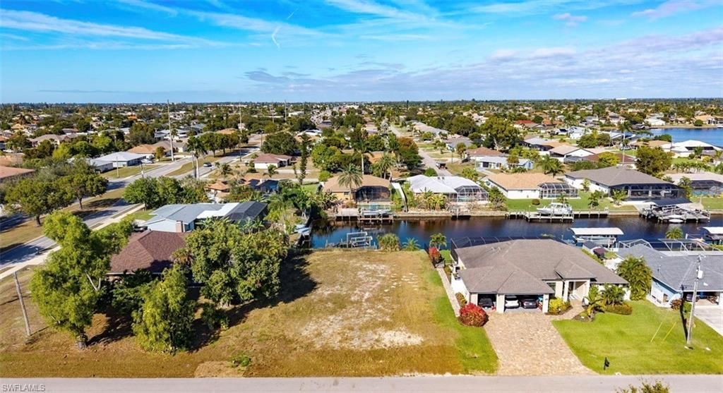 107 SE 35th Ter, Cape Coral, FL 33904 Photo
