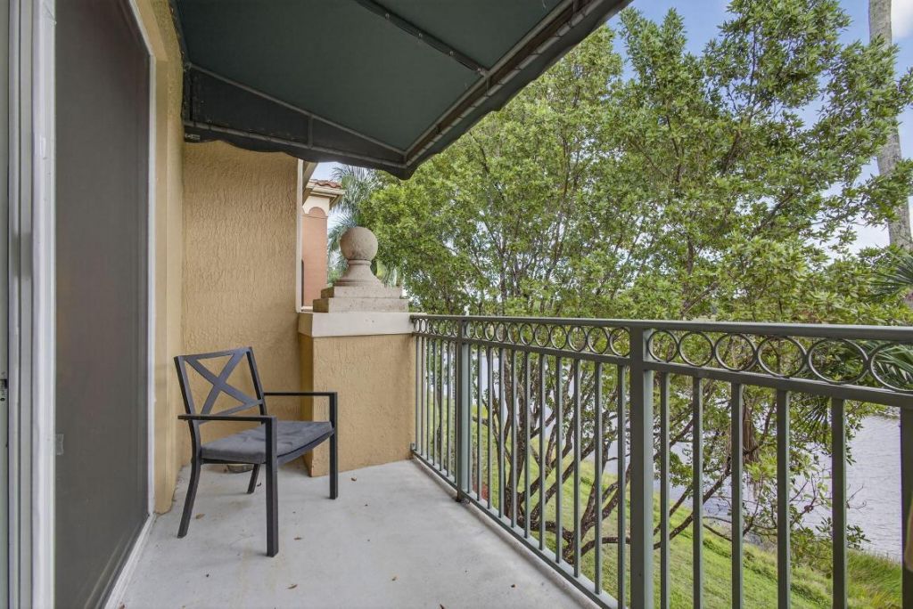 11730 Saint Andrews Place, Unit 307, Wellington, FL 33414 Photo