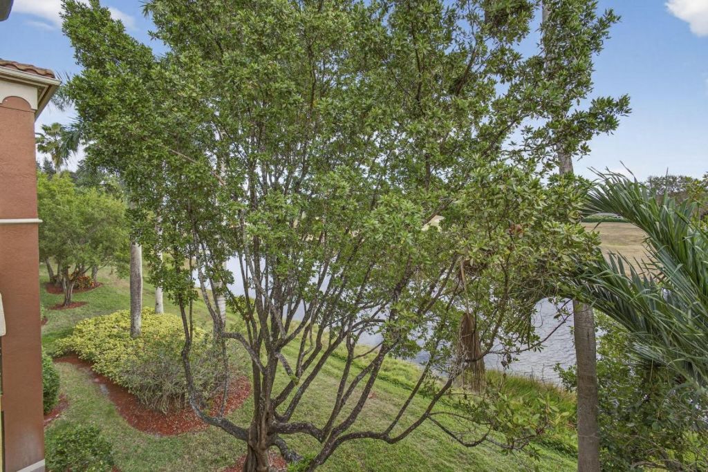 11730 Saint Andrews Place, Unit 307, Wellington, FL 33414 Photo