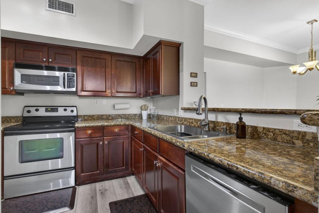 11730 Saint Andrews Place, Unit 307, Wellington, FL 33414 Photo