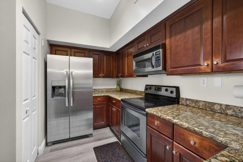 11730 Saint Andrews Place, Unit 307, Wellington, FL 33414 Photo