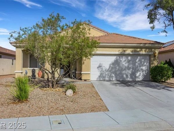 1935 Valley Center Drive, Henderson, NV 89052