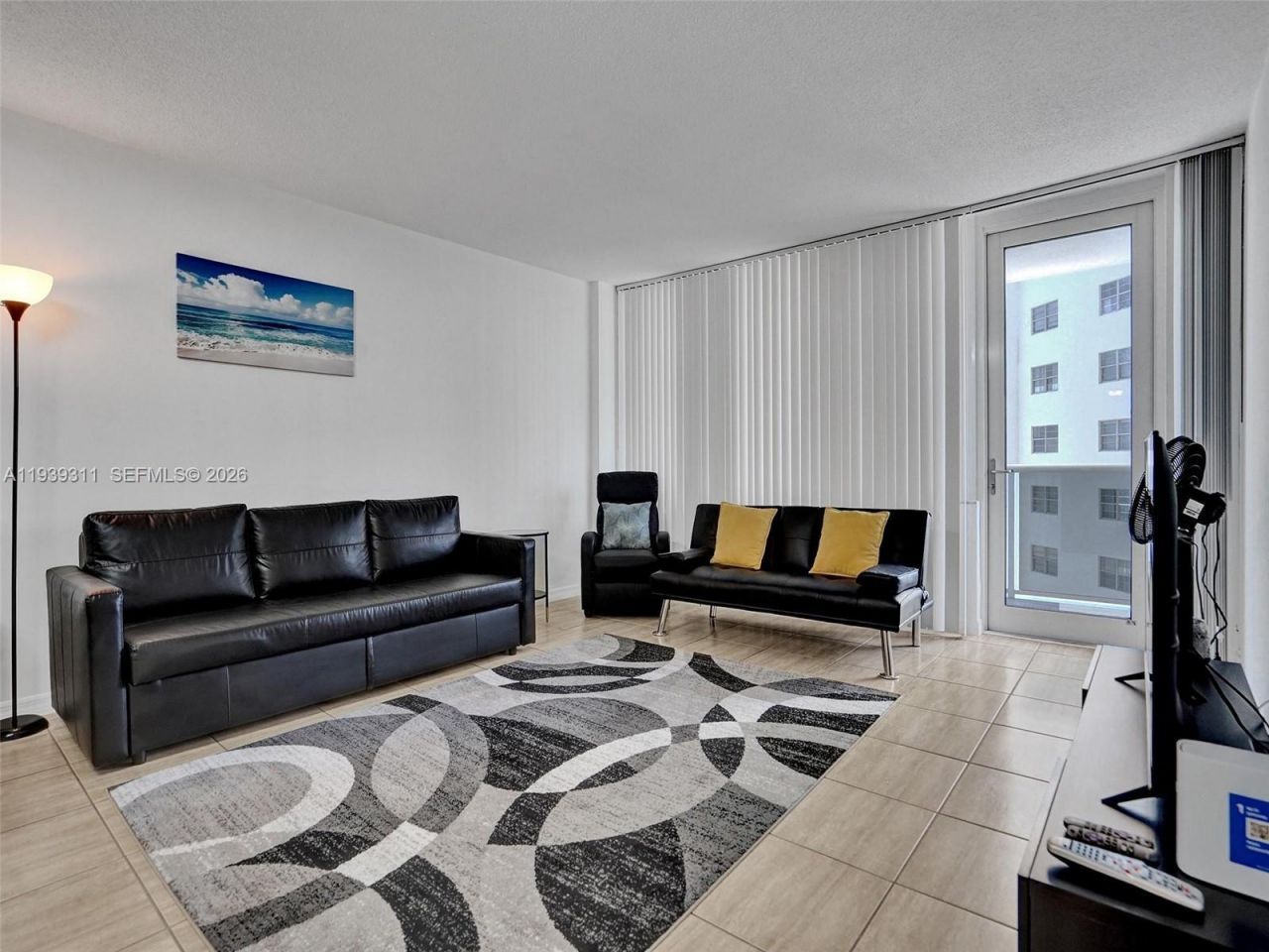 3725 S Ocean Dr, Unit 520, Hollywood, FL 33019 Photo