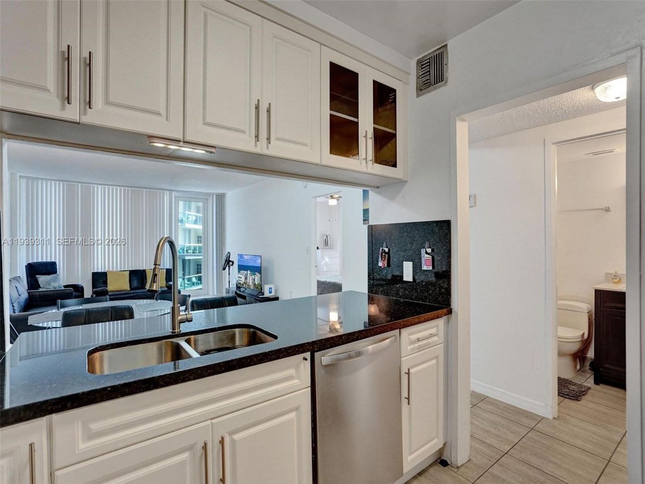3725 S Ocean Dr, Unit 520, Hollywood, FL 33019 Photo