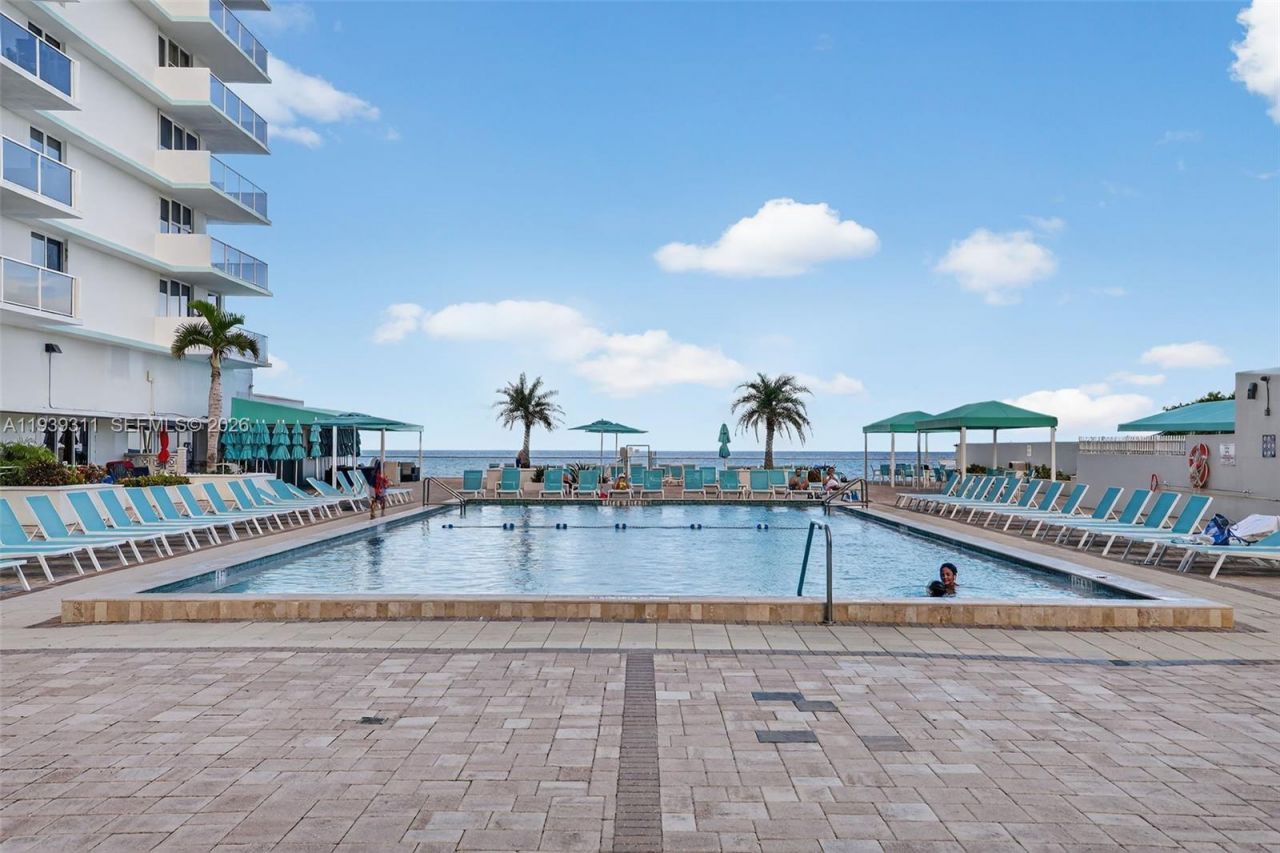 3725 S Ocean Dr, Unit 520, Hollywood, FL 33019 Photo
