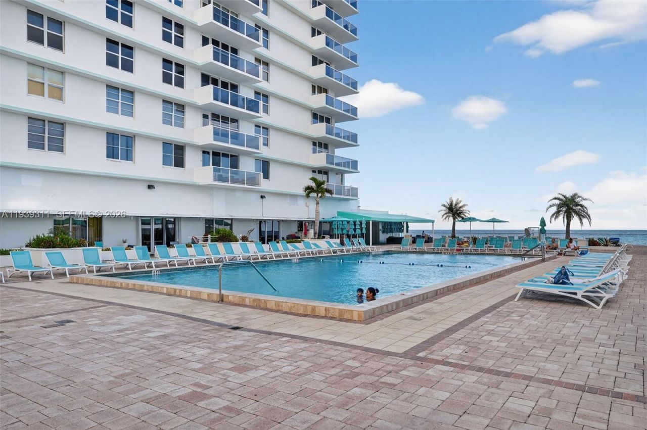 3725 S Ocean Dr, Unit 520, Hollywood, FL 33019 Photo