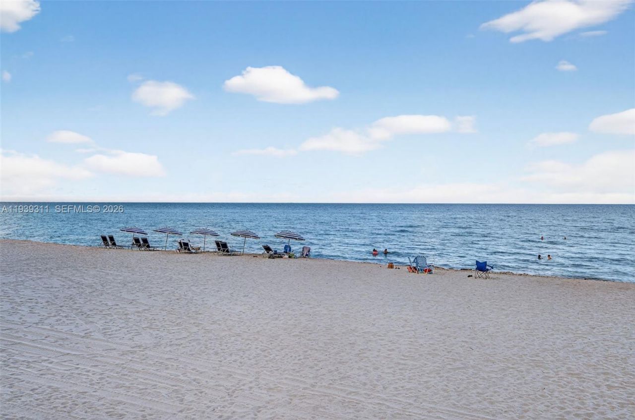 3725 S Ocean Dr, Unit 520, Hollywood, FL 33019 Photo