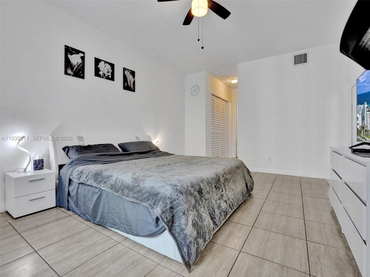 3725 S Ocean Dr, Unit 520, Hollywood, FL 33019 Photo