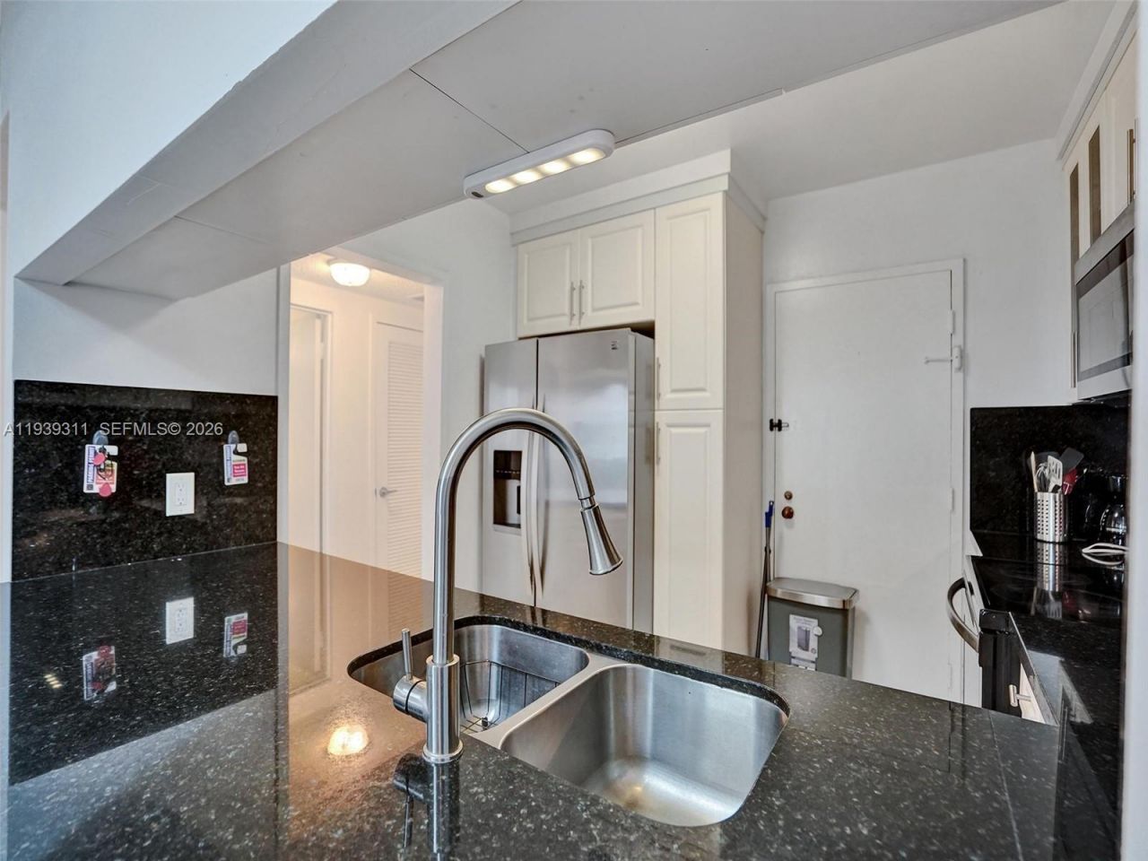 3725 S Ocean Dr, Unit 520, Hollywood, FL 33019 Photo