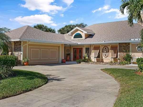 72 Cache Cay Dr, Vero Beach, FL 32963