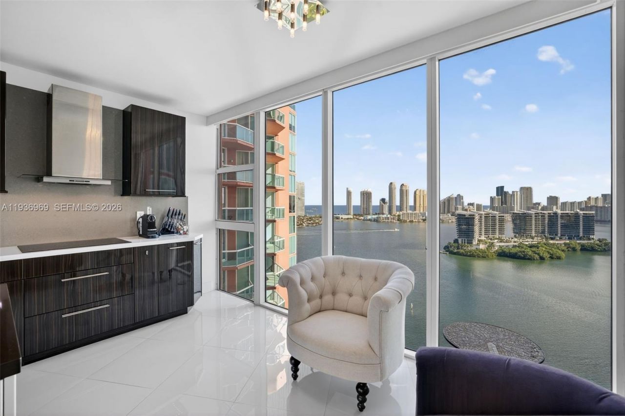 3370 Hidden Bay Dr, Unit 2711, Aventura, FL 33180 Photo