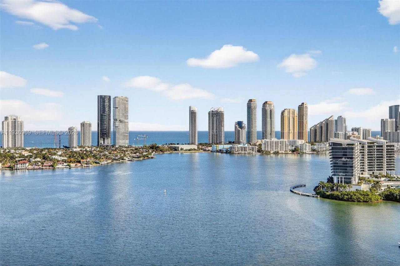 3370 Hidden Bay Dr, Unit 2711, Aventura, FL 33180 Photo