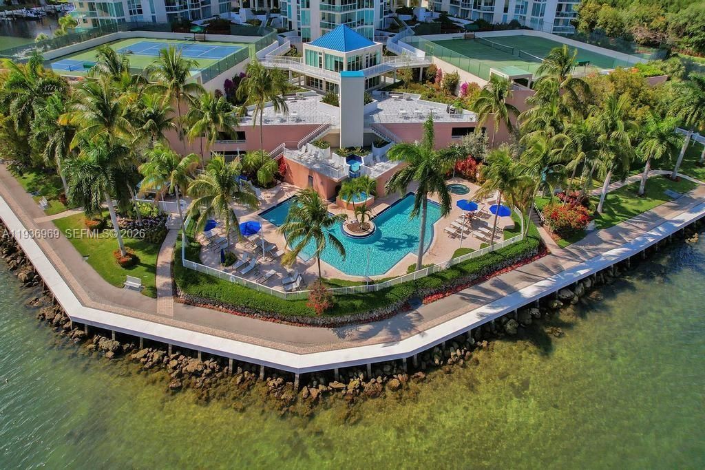 3370 Hidden Bay Dr, Unit 2711, Aventura, FL 33180 Photo