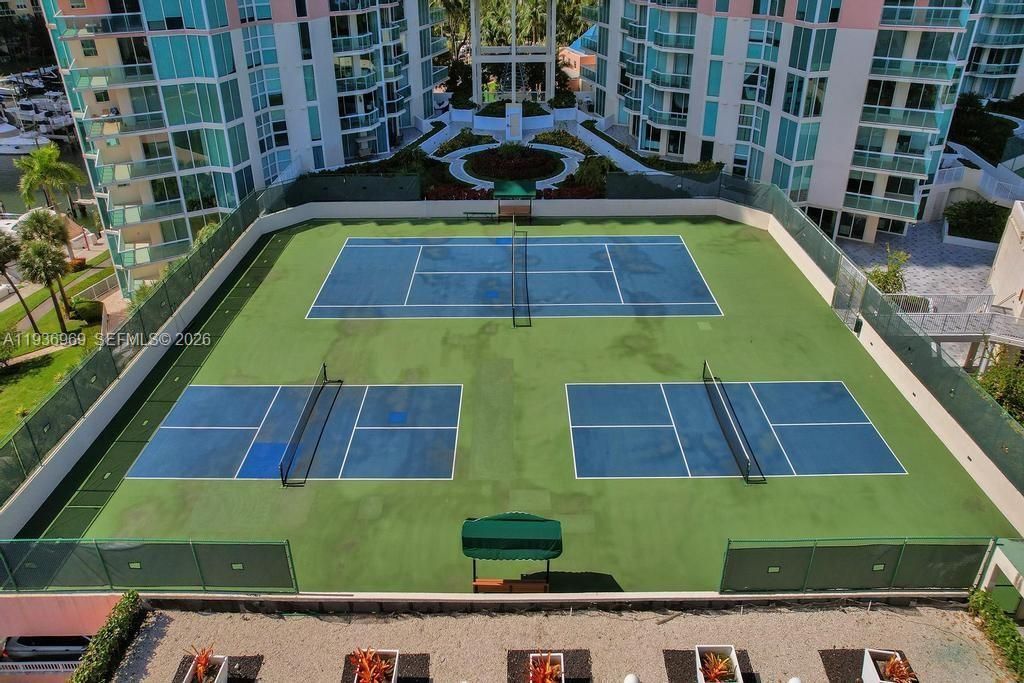 3370 Hidden Bay Dr, Unit 2711, Aventura, FL 33180 Photo