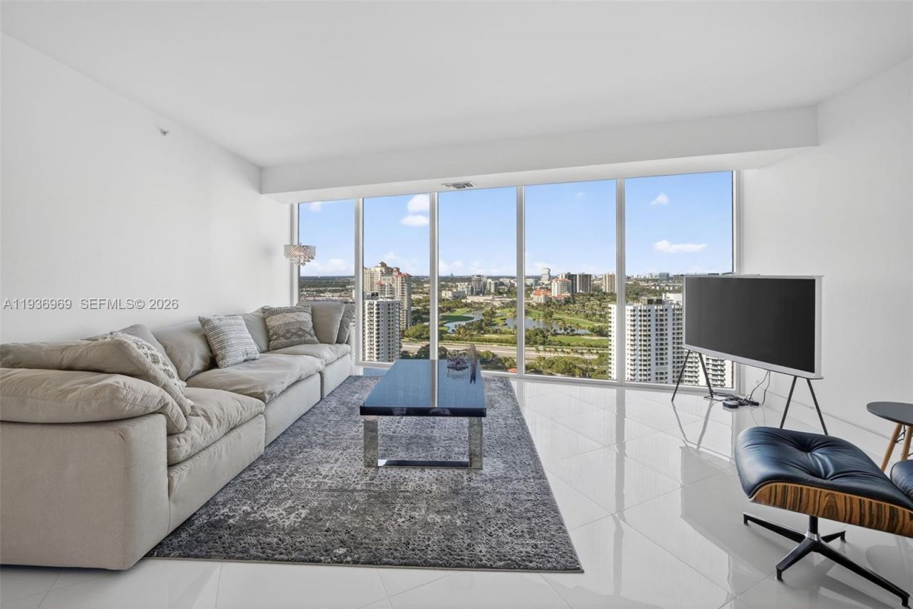 3370 Hidden Bay Dr, Unit 2711, Aventura, FL 33180 Photo