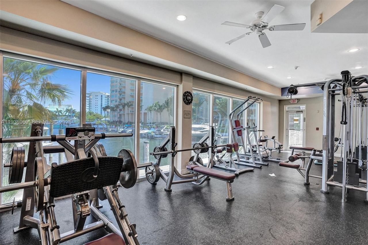 3370 Hidden Bay Dr, Unit 2711, Aventura, FL 33180 Photo