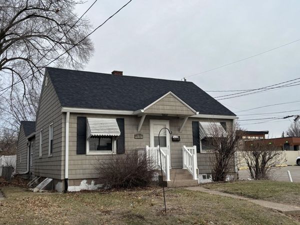 1930 31st Street A, Moline, IL 61265