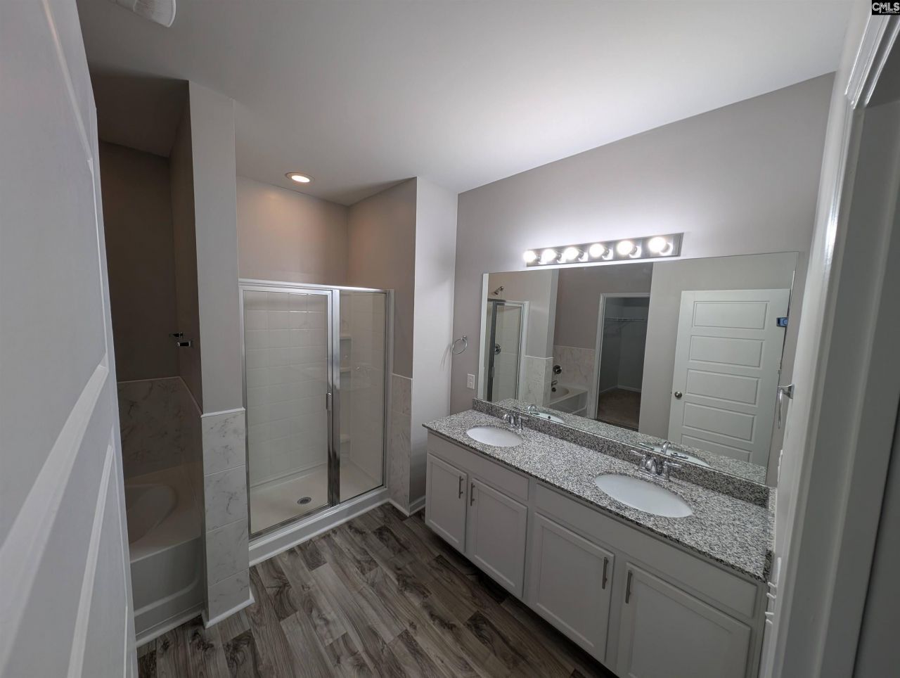 467 Kingsley View Road Photo 8