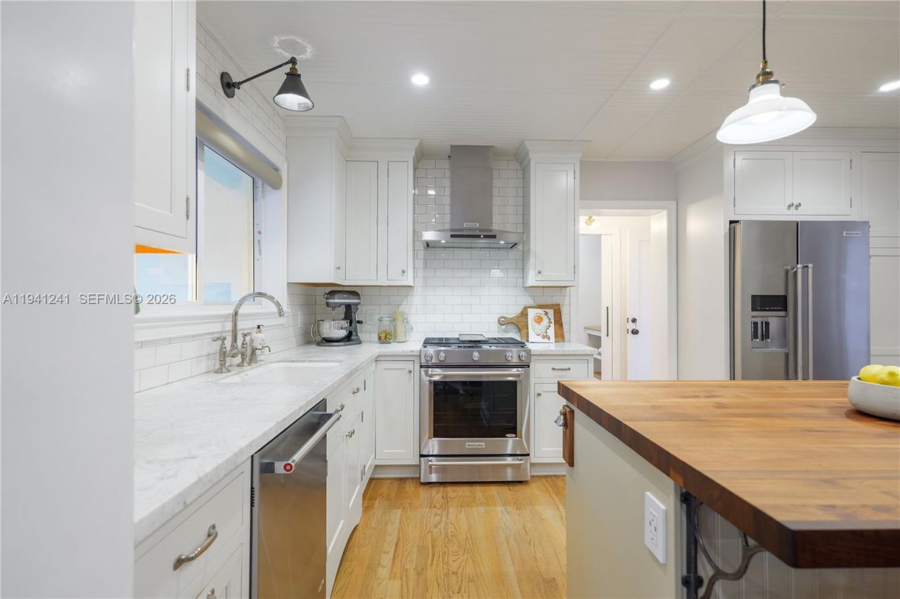 70 NE 92nd St, Miami Shores, FL 33138 Photo