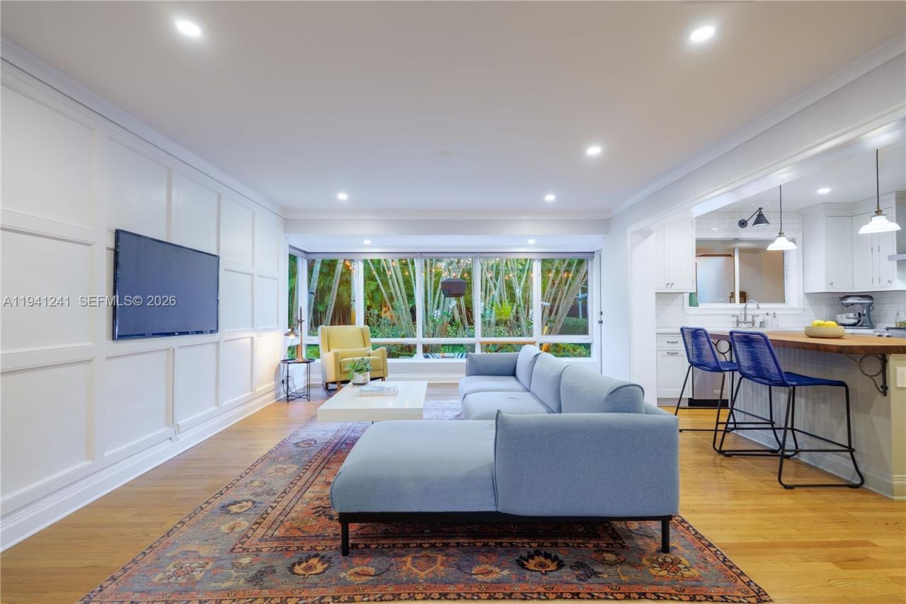 70 NE 92nd St, Miami Shores, FL 33138 Photo