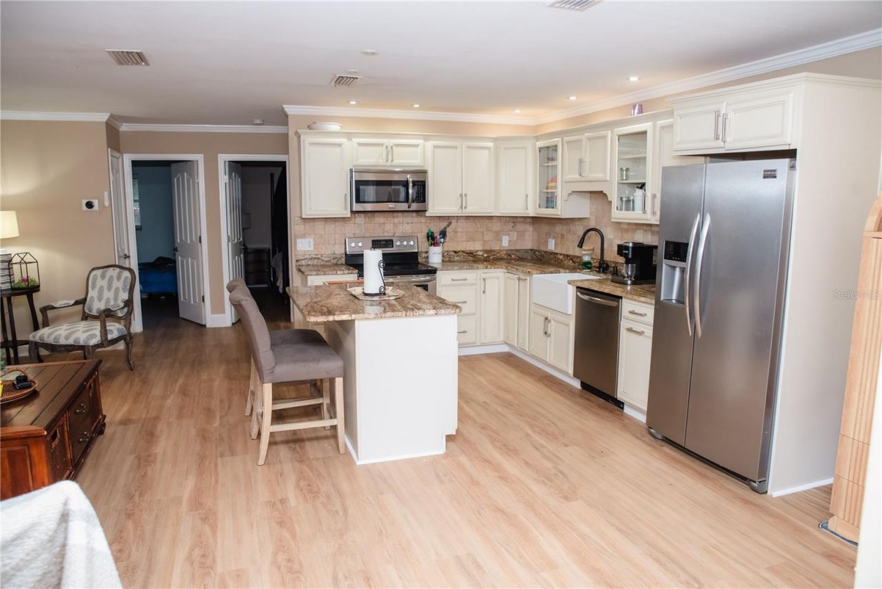 705 14th Avenue W, Palmetto, FL 34221 Photo