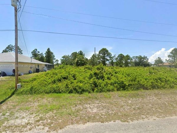 832 Dawhert Ave S, Lehigh Acres, FL 33974