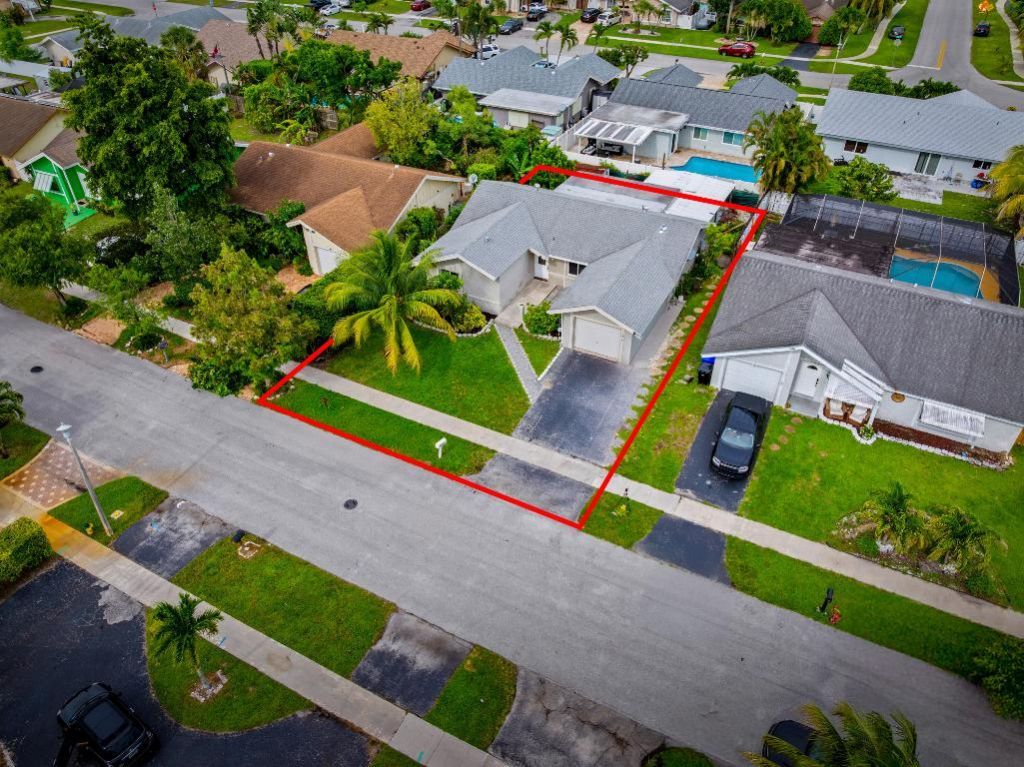 1318 SW 82 Terrace, North Lauderdale, FL 33068 Photo