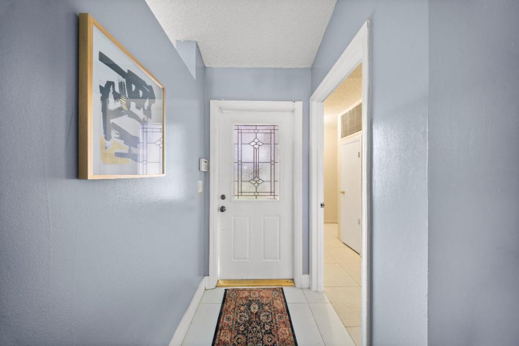 1318 SW 82 Terrace, North Lauderdale, FL 33068 Photo