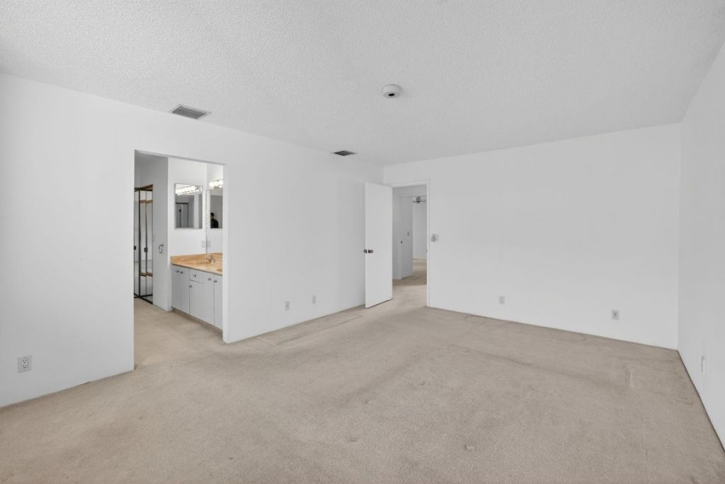 1401 NE 9th St, Unit 55, Fort Lauderdale, FL 33304 Photo