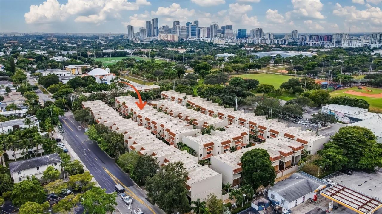 1401 NE 9th St, Unit 55, Fort Lauderdale, FL 33304 Photo