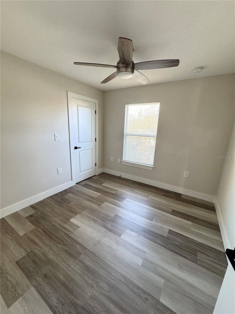 1039 1/2 53rd Avenue N, Saint Petersburg, FL 33703 Photo