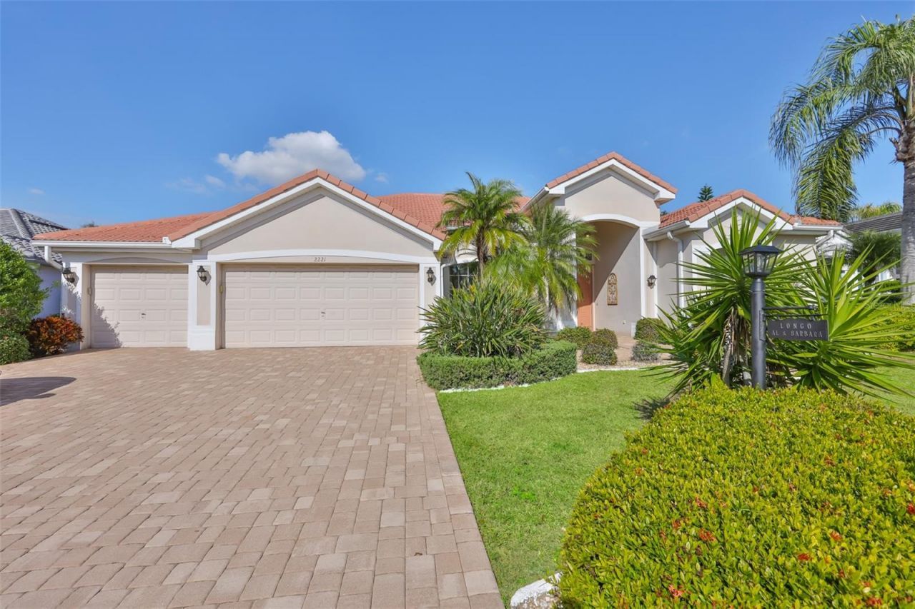 2221 Platinum Drive, Sun City Center, FL 33573 Photo